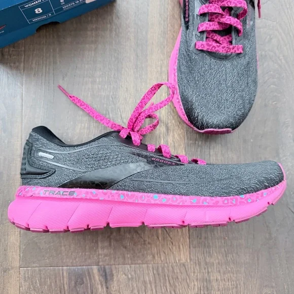 NIB Brooks Trace 2 Run Wild Running Shoes | Cosmic Cheetah | 8 - Picture 3 of 6